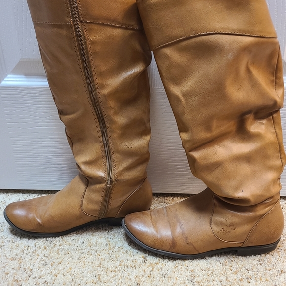 Riding boots - Picture 2 of 3